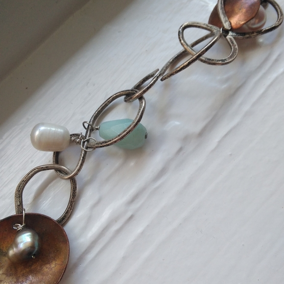 Copper, pearl, and raw aquamarine bracelet - Picture 3 of 3